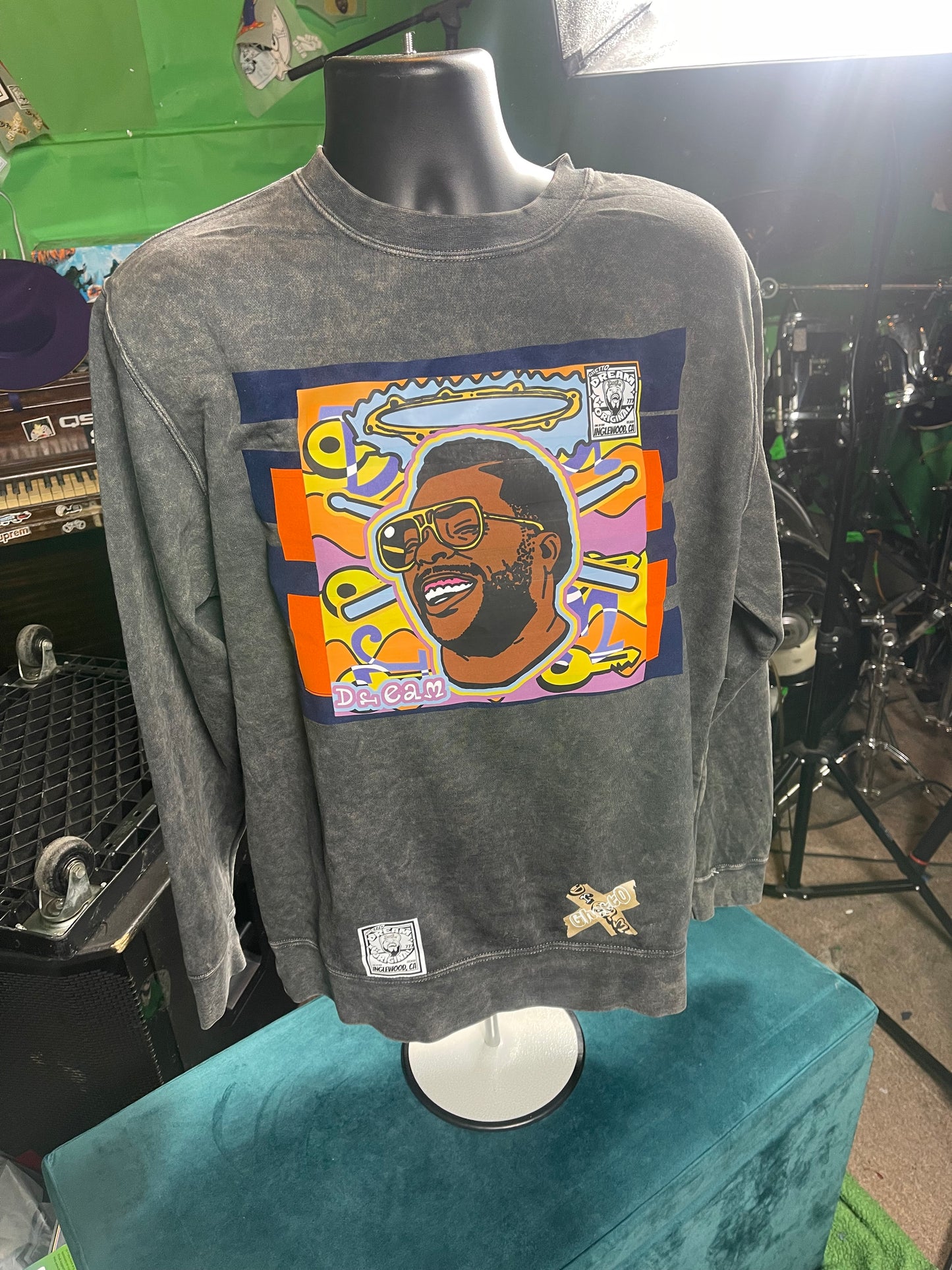 A.S. Exclusive Piece